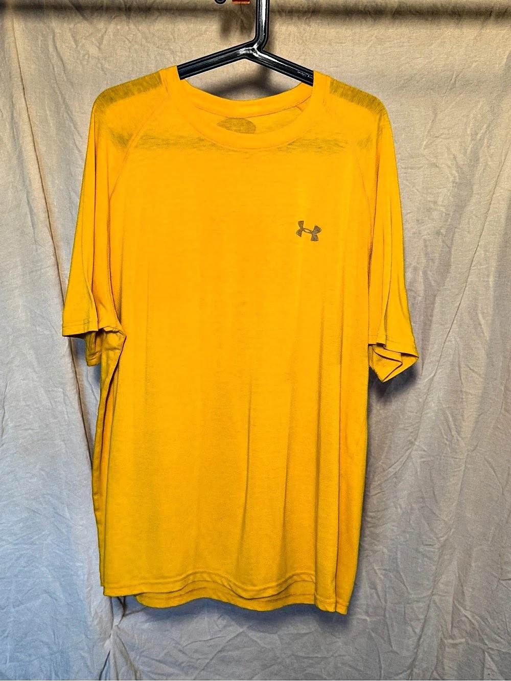 Under Armour Men's Yellow Athletic Tee